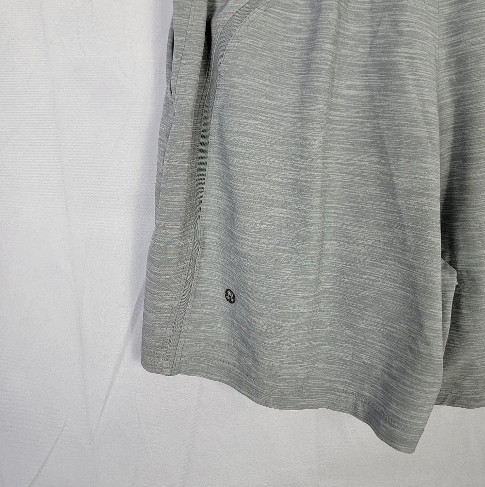 Men's Medium Gray Lululemon Shorts